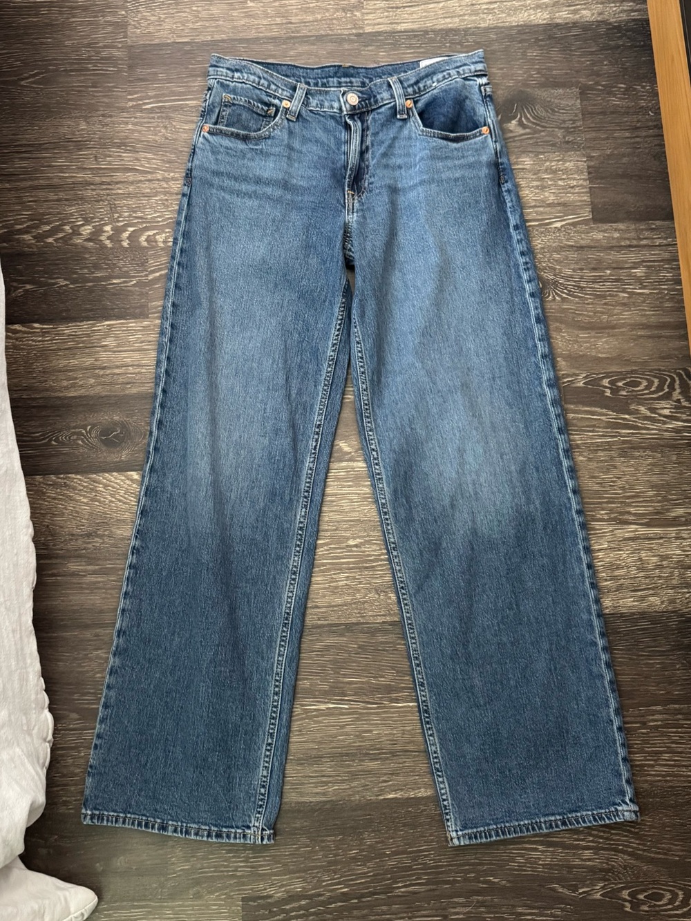 Gap 90s loose low rise medium wash jeans